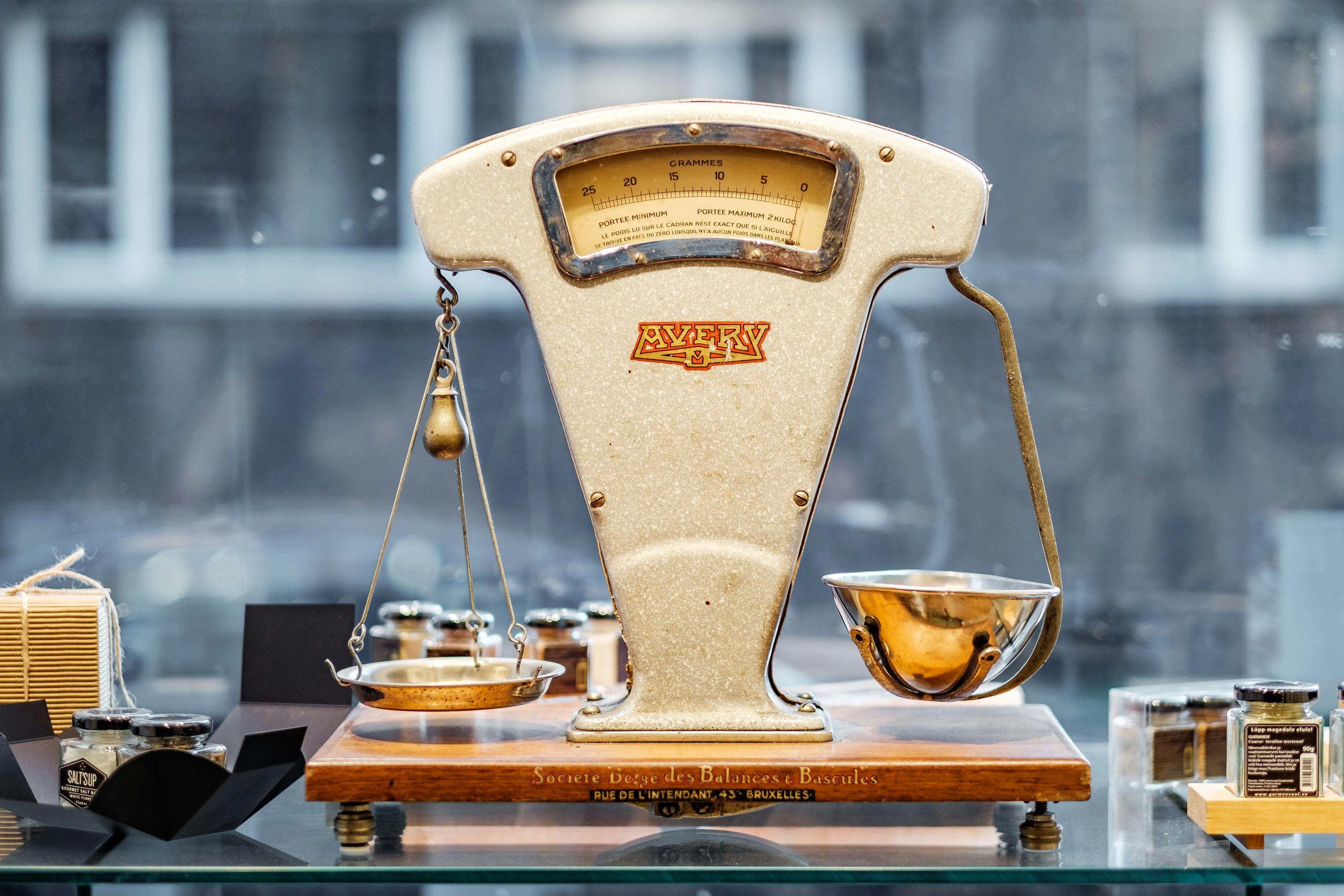 A weighing scale representing a comparison between Listora and Directorist WordPress directory plugins