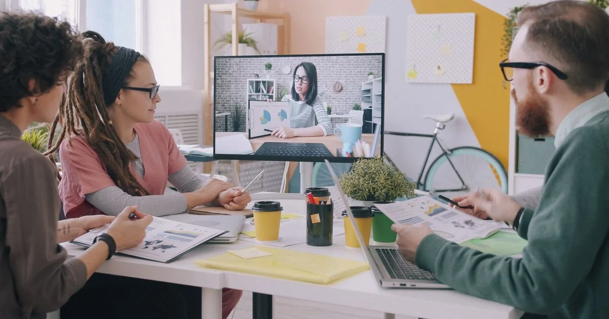 offshore mobile team collaboration video call